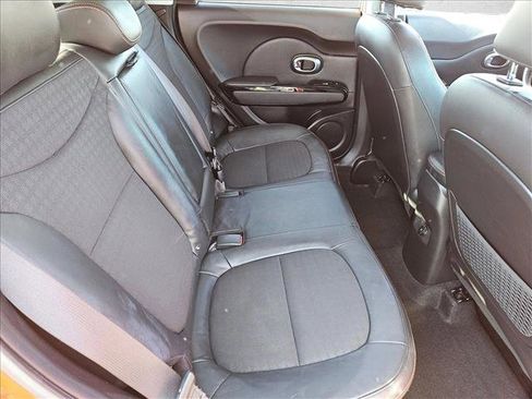 Used 2019 Kia Soul ! w/ Technology Package image 17