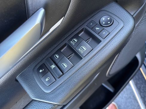 Used 2022 RAM 1500 Big Horn image 13