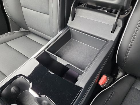 New 2026 Buick Enclave Preferred image 34