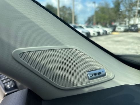 Certified 2025 Nissan Pathfinder Platinum image 14