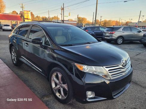 Used 2011 Toyota Venza image 3