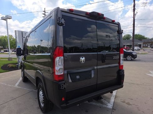 Used 2024 RAM ProMaster 1500 w/ Premium Convenience Group FWD image 9