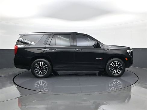 Used 2021 GMC Yukon AT4 w/ AT4 Premium Plus Package image 4