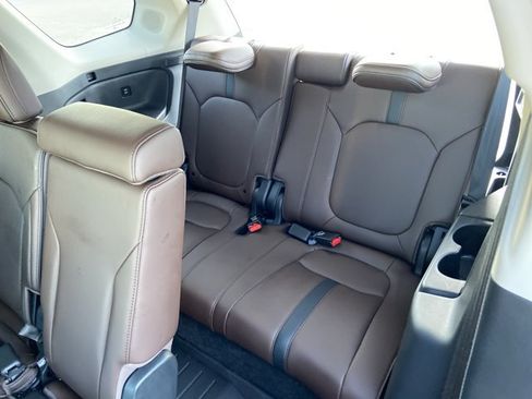Used 2025 Honda Pilot Elite image 31