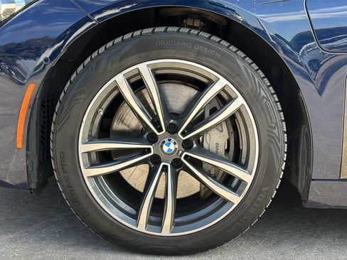 Used 2020 BMW 745e xDrive image 33