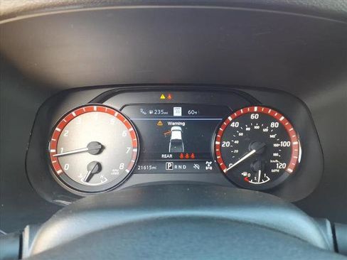 Certified 2024 Nissan Frontier PRO-4X w/ Pro Convenience Package image 19