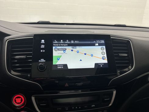 Used 2019 Honda Pilot Elite image 24