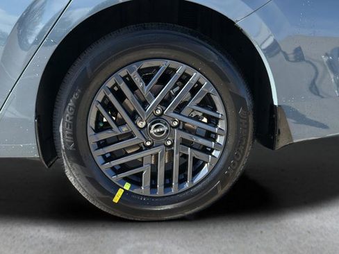 New 2026 Nissan Sentra SV FWD image 15