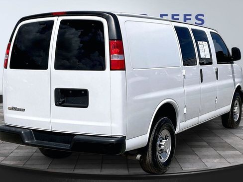 Used 2023 Chevrolet Express 2500 w/ Driver Convenience Package RWD image 6