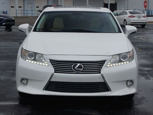 Used 2015 Lexus ES 350 w/ Luxury Package FWD image 22