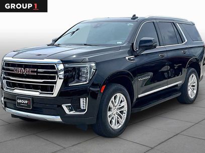 Used 2022 GMC Yukon SLT w/ SLT Premium Package