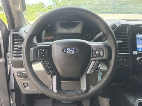 Used 2017 Ford F150 XL w/ Equipment Group 101A Mid RWD image 13