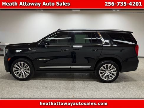 Used 2023 GMC Yukon Denali AWD/4WD image 1