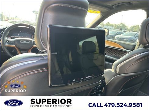 Used 2024 Jeep Grand Cherokee L Summit image 19