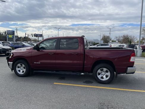 Used 2022 RAM 1500 Big Horn AWD/4WD image 4