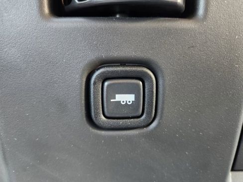 New 2025 Chevrolet Express 3500 w/ Power Convenience Package RWD image 21