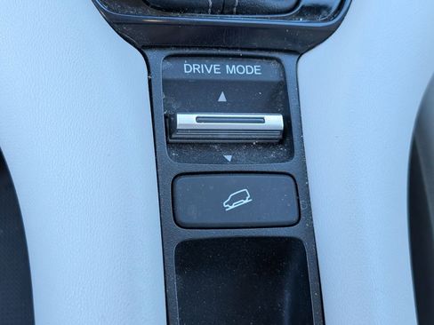 Used 2023 Honda HR-V LX image 22