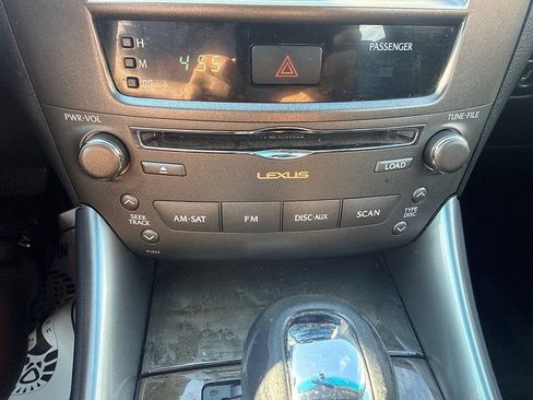 Used 2009 Lexus IS 250 w/ Premium Pkg RWD image 38