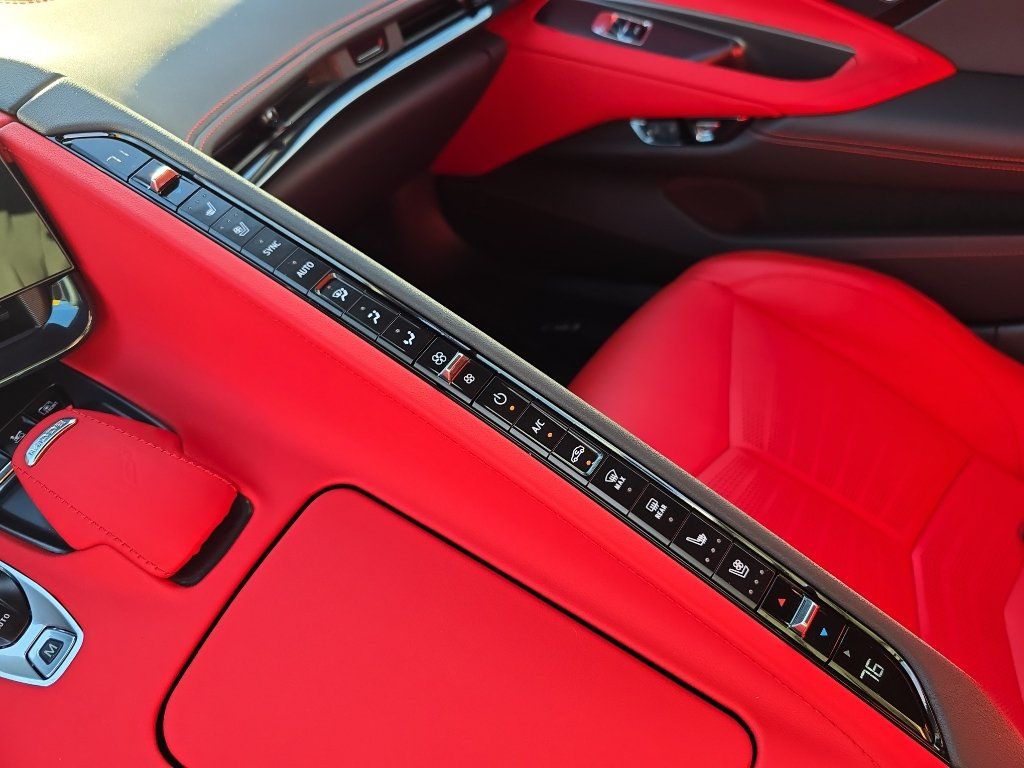 Certified 2024 Chevrolet Corvette Stingray Preferred Cpe w/ Z51 Performance Package RWD image 31