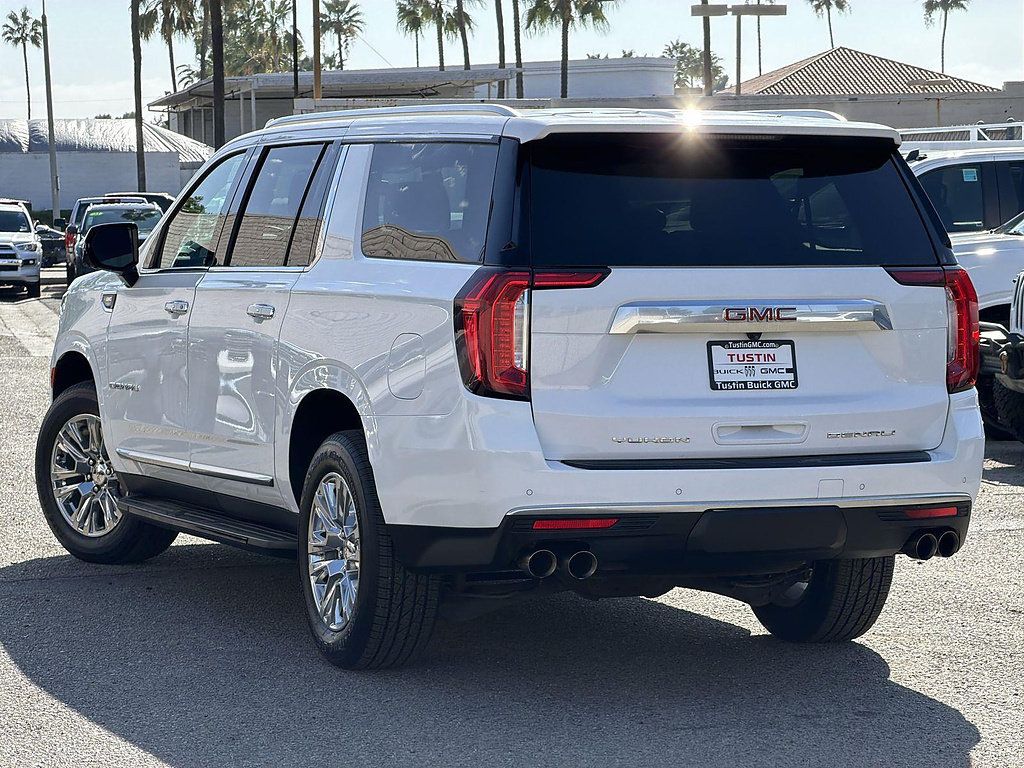 Used 2024 GMC Yukon XL Denali RWD image 7