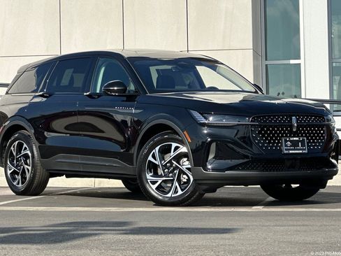 New 2026 Lincoln Nautilus Premier w/ Equipment Group 102A image 1