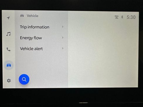 Used 2025 Toyota Corolla LE image 29