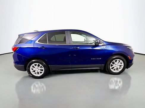 Used 2023 Chevrolet Equinox LT FWD image 11