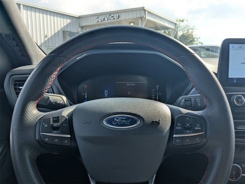 Used 2024 Ford Escape ST-Line image 22