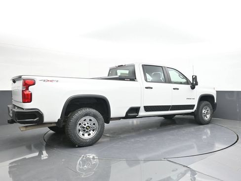 Used 2022 Chevrolet Silverado 2500 W/T AWD/4WD image 11