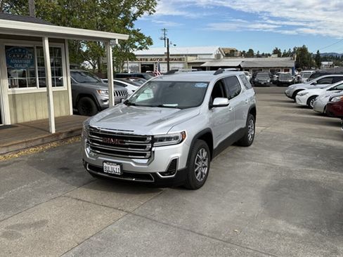 Used 2020 GMC Acadia SLT AWD/4WD image 1