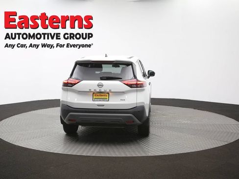 Used 2023 Nissan Rogue S AWD/4WD image 39