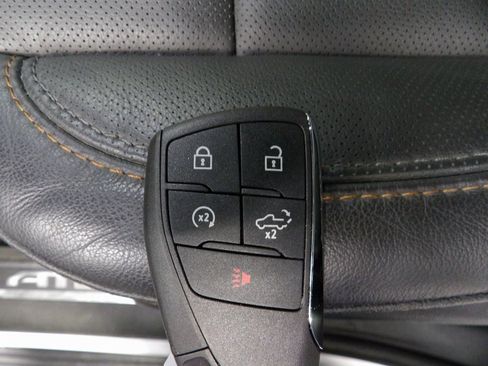 Used 2025 GMC Sierra 1500 AT4 w/ Technology Package image 66