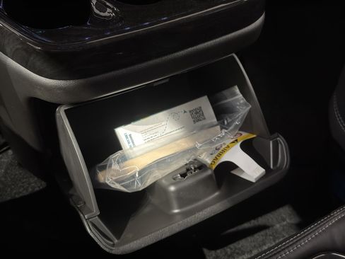 New 2025 GMC Savana 2500 Extended w/ Driver Convenience Package image 44