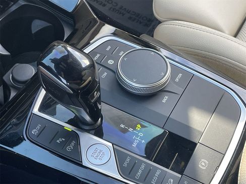 Used 2022 BMW X3 xDrive30i w/ Convenience Package image 29