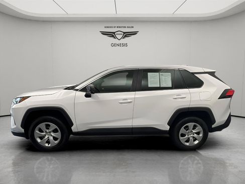 Used 2023 Toyota RAV4 LE FWD image 1