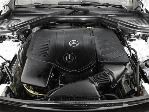Certified 2026 Mercedes-Benz GLC 300 4MATIC w/ AMG Line image 25
