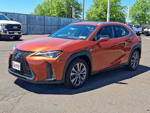 Used 2019 Lexus UX 250h F Sport w/ F Sport Premium Package AWD/4WD image 3