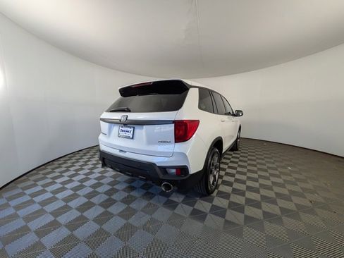 Certified 2023 Honda Passport EX-L image 5