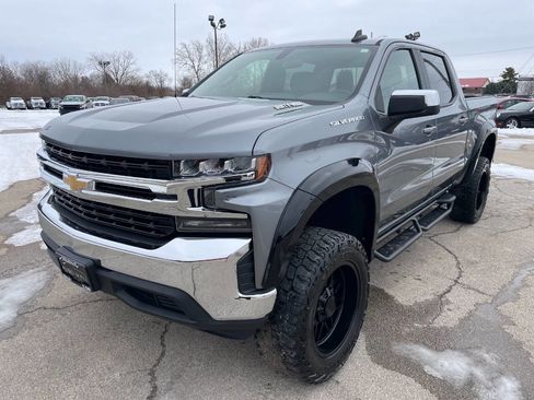 Used 2021 Chevrolet Silverado 1500 LT image 1