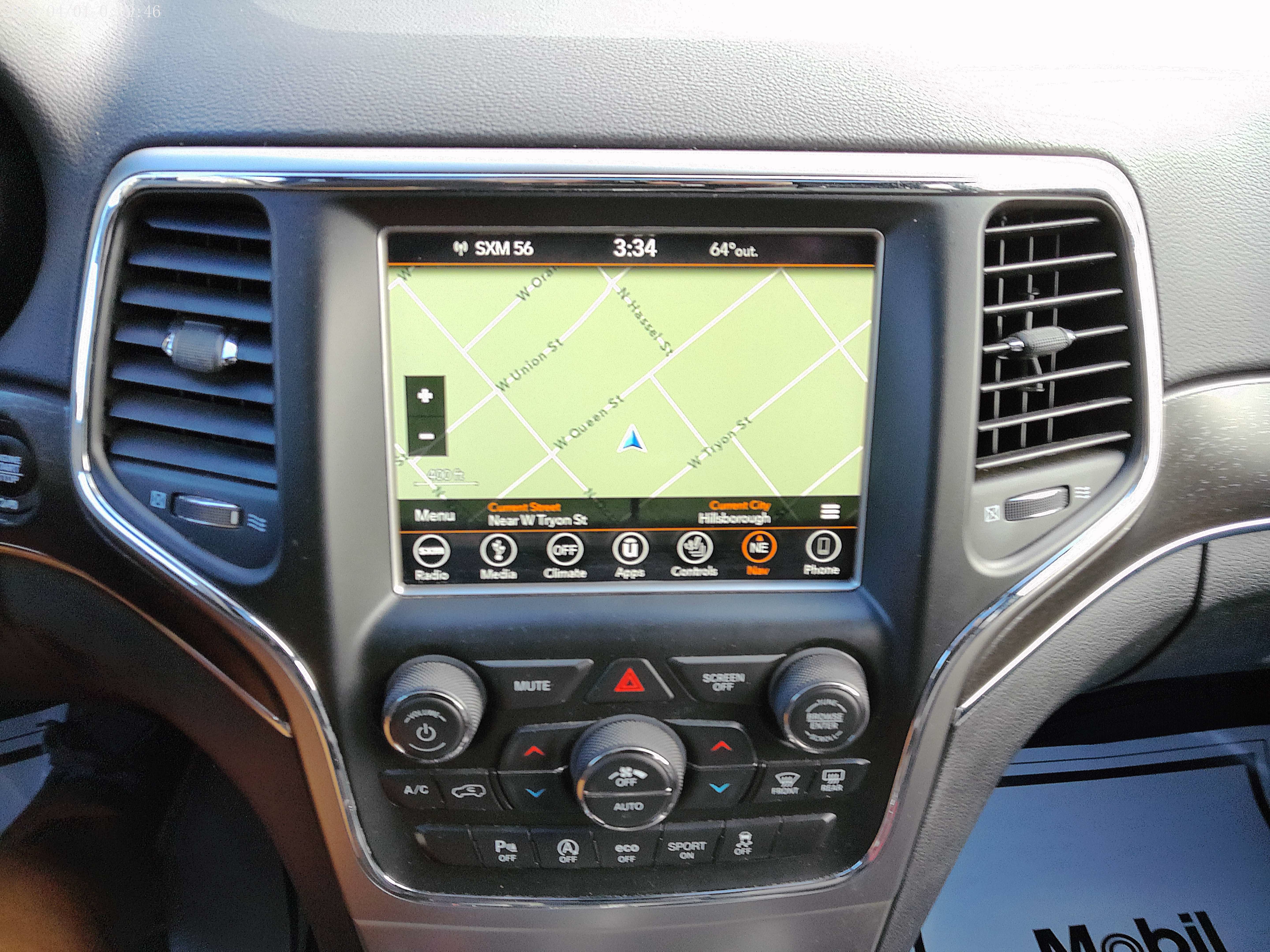 Used 2018 Jeep Grand Cherokee Limited AWD/4WD image 28