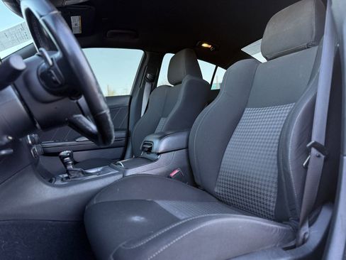 Used 2020 Dodge Charger GT w/ Blacktop Package image 12