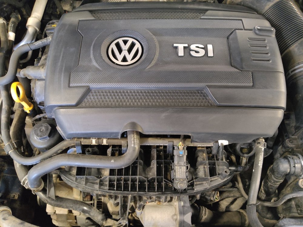Used 2018 Volkswagen GTI S FWD image 30