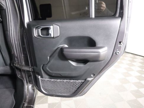 Used 2021 Jeep Wrangler Unlimited Sport image 27