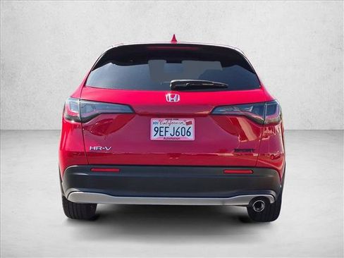 Used 2023 Honda HR-V Sport image 7