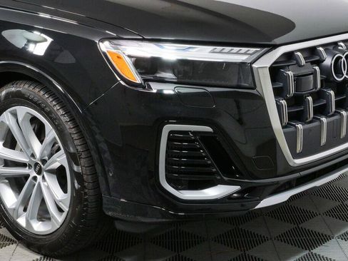 Used 2025 Audi Q7 3.0T Prestige AWD/4WD image 36