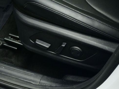 Used 2024 Kia Sportage EX image 21