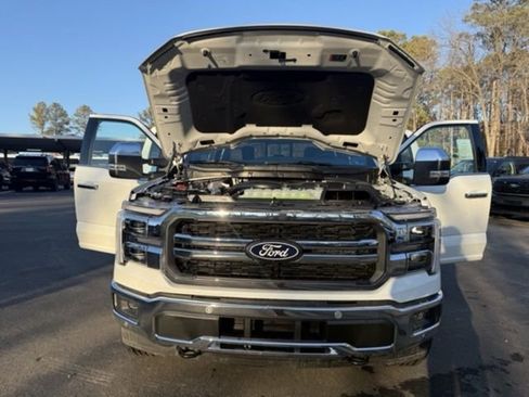 New 2025 Ford F150 Lariat w/ Equipment Group 502A High image 23