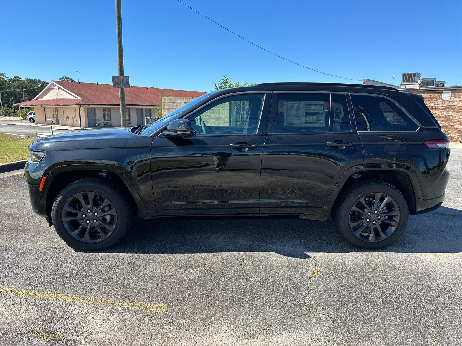 New 2026 Jeep Grand Cherokee Limited AWD/4WD image 9