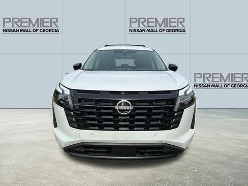 New 2026 Nissan Pathfinder SV image 2