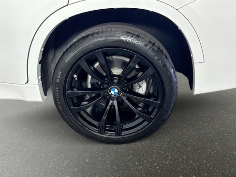 Used 2019 BMW X6 sDrive35i w/ M Sport Package RWD image 33